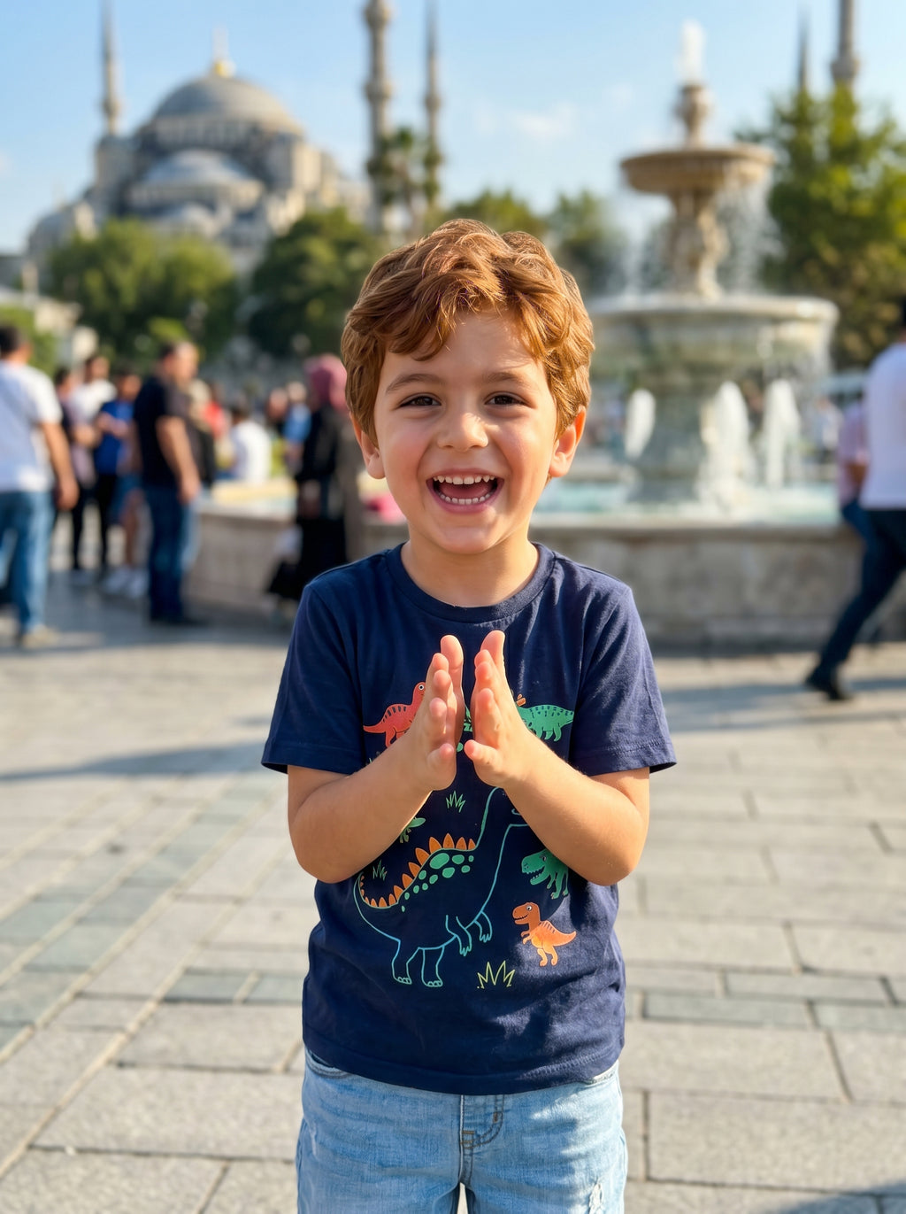 Okul macerası kitabının kahramanı olacak Ege isimli çocuğun kişiselleştirme için kullanılacak gerçek fotoğrafı.