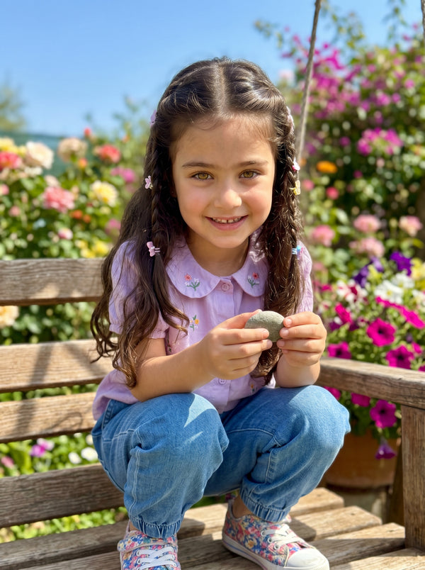Lina'nın gerçek yüz fotoğrafı - Kişiye özel çocuk kitabı kahramanına dönüştürülmek üzere yüklenen görsel