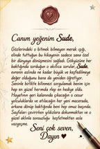 Kitabın ilk sayfasındaki hediye eden kişiden Sude'ye özel sevgi dolu doğum günü hediye notu